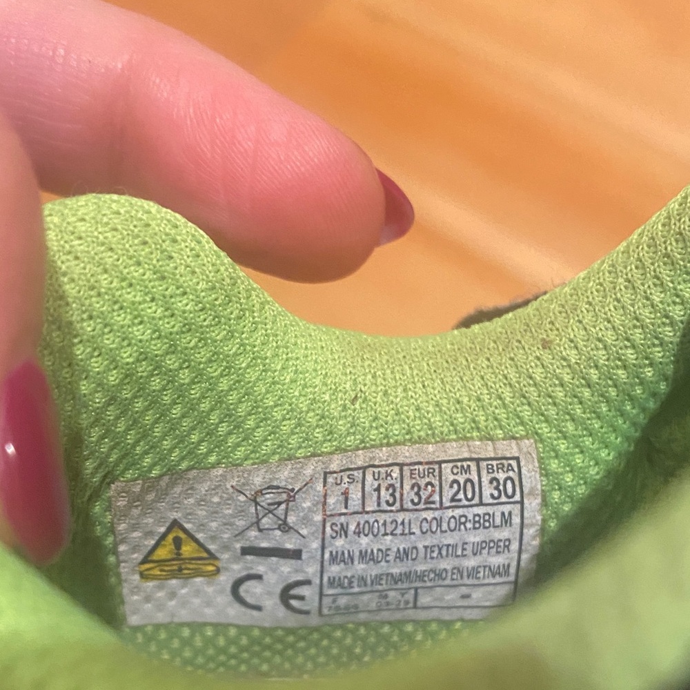 Skechers Kids' Black and Green Light-Up Sneakers - Picture 4 of 4